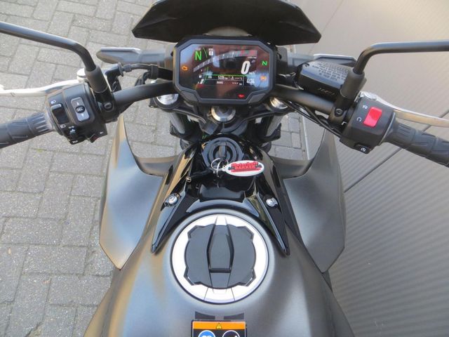 kawasaki - z650