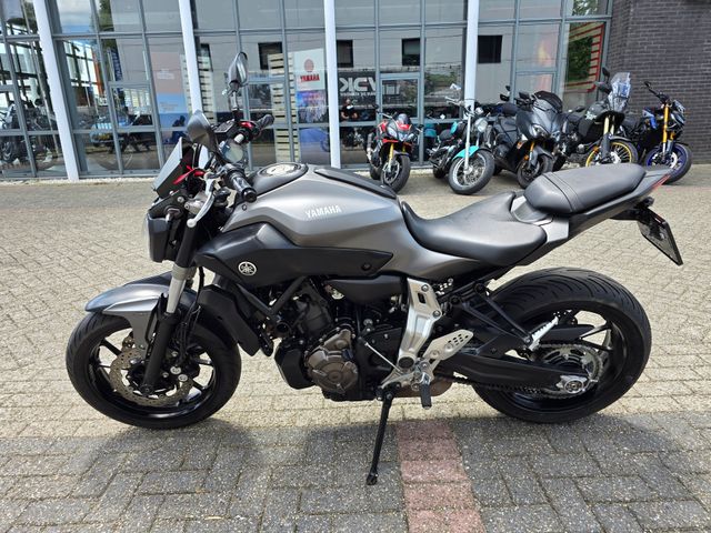 yamaha - mt-07-abs