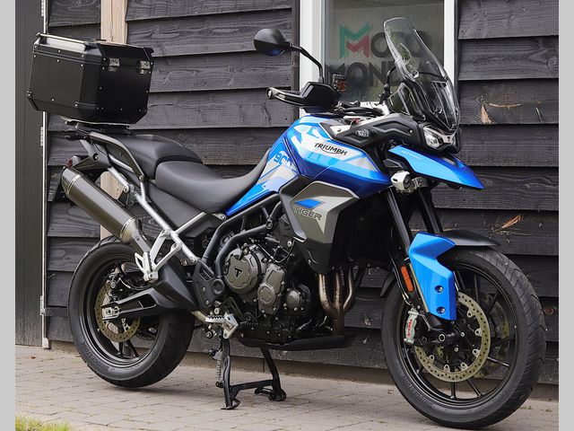 triumph - tiger-900-gt-pro