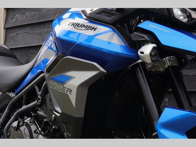 triumph - tiger-900-gt-pro