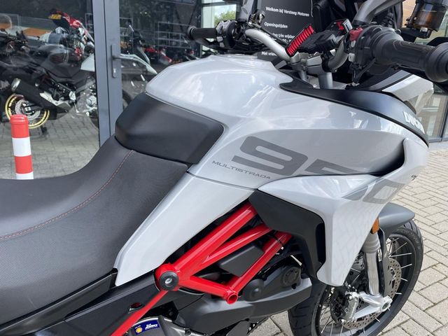 ducati - multistrada-950-s