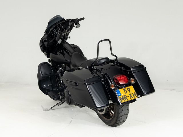 harley-davidson - street-glide-st-flhxst