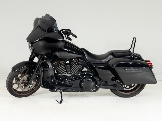 harley-davidson - street-glide-st-flhxst