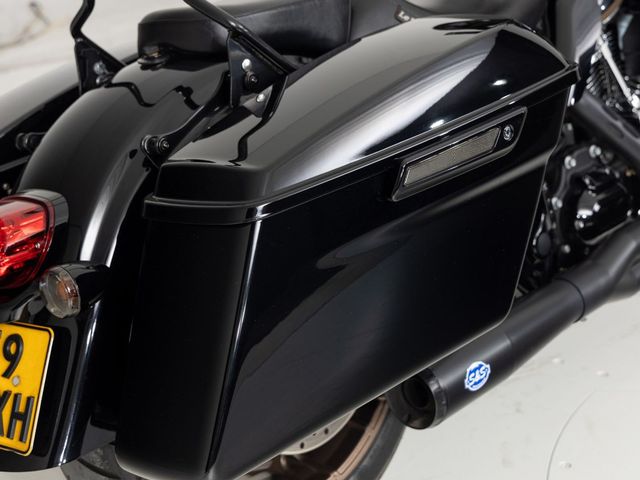 harley-davidson - street-glide-st-flhxst