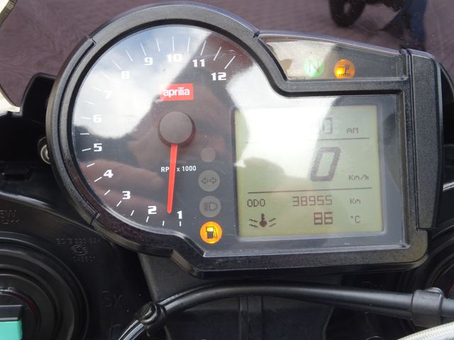 aprilia - tuono-1000-r