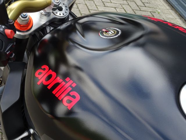 aprilia - tuono-1000-r