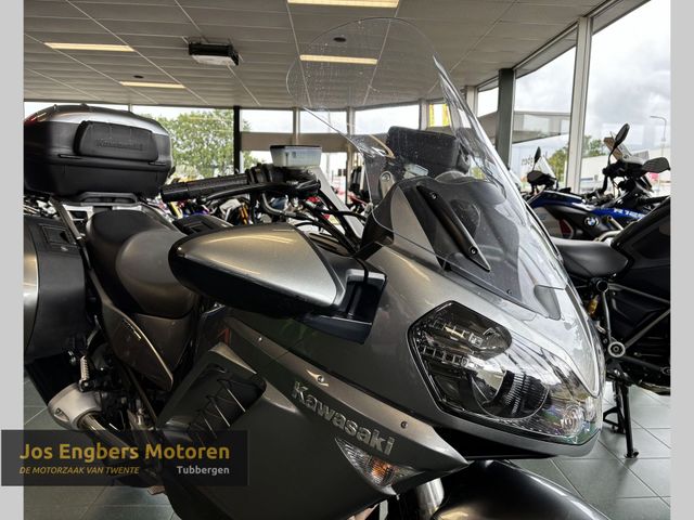 kawasaki - gtr-1400