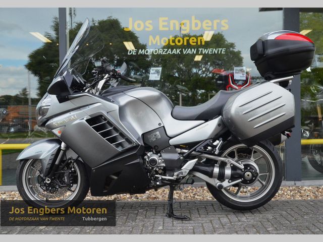 kawasaki - gtr-1400