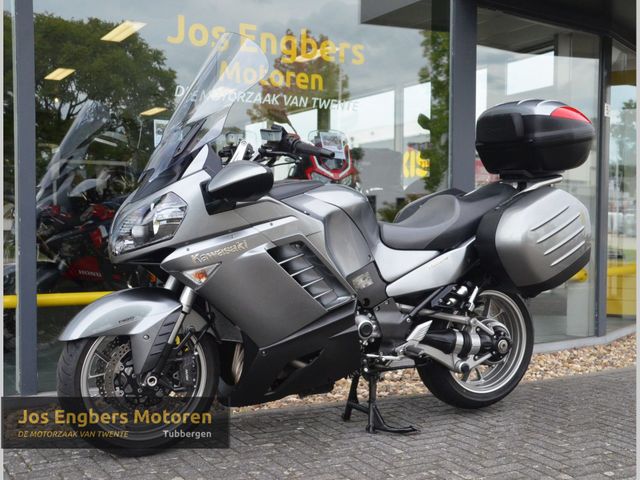 kawasaki - gtr-1400