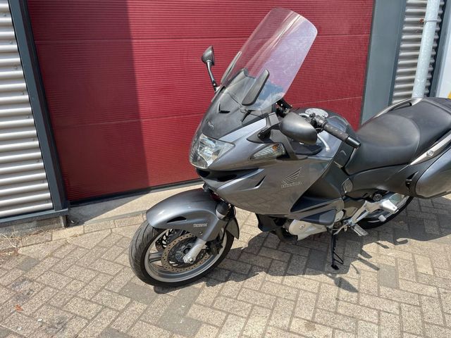 honda - nt-700-v-deauville-abs