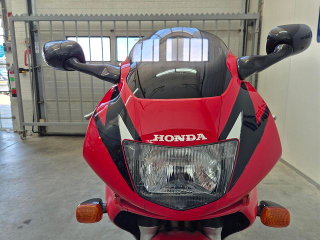 honda - cbr-600-f