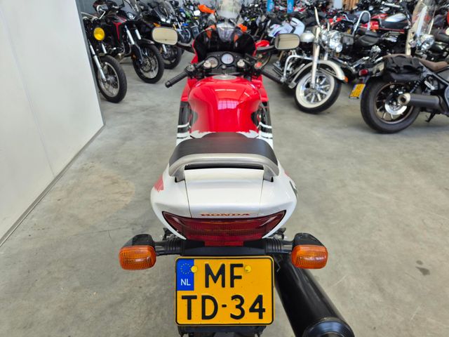 honda - cbr-600-f