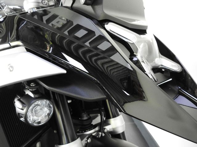 bmw - r-1300-gs