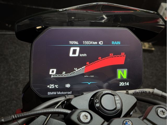 bmw - s-1000-r