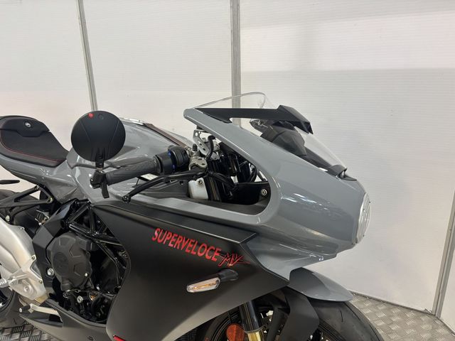 mv-agusta - superveloce-800