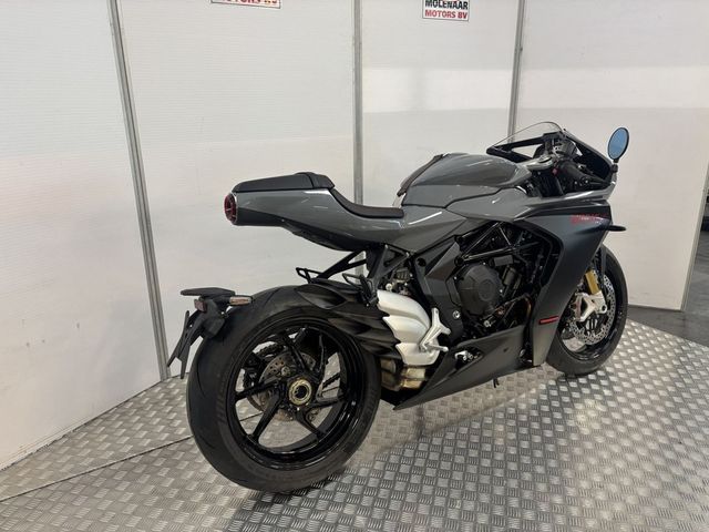 mv-agusta - superveloce-800