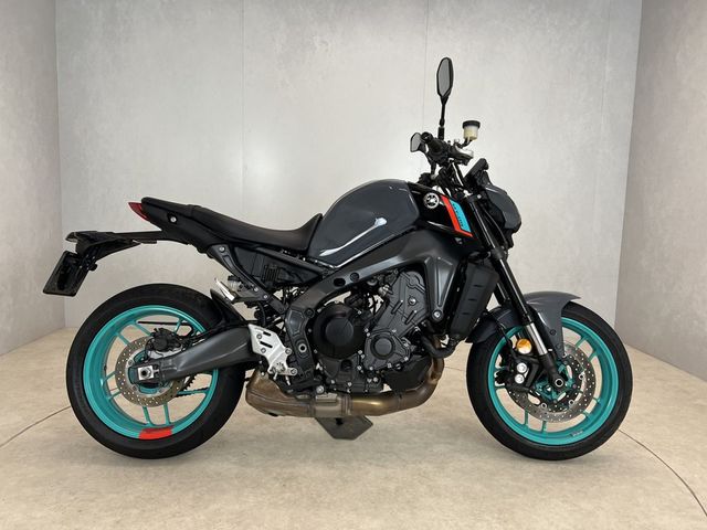 yamaha - mt-09-abs