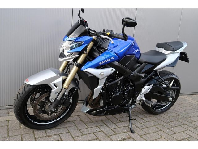 suzuki - gsr-750