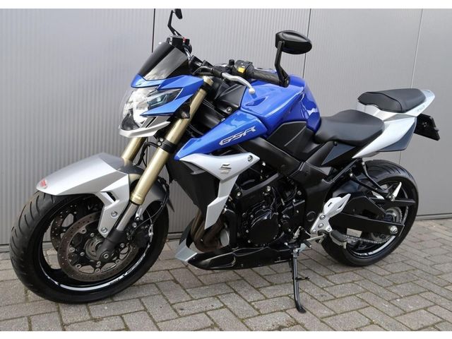 suzuki - gsr-750