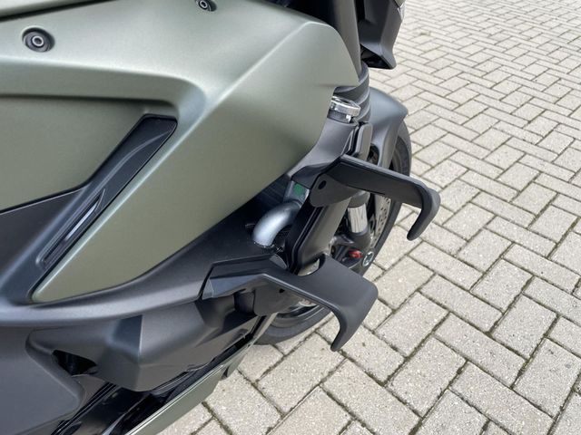 ducati - streetfighter-v2