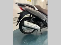 Suzuki Sixteen 150 2012 occasion – foto 4 van 6