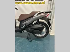 Suzuki Sixteen 150 2012 occasion – foto 5 van 6