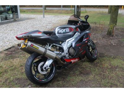 APRILIA RSV 1000 R – foto 3