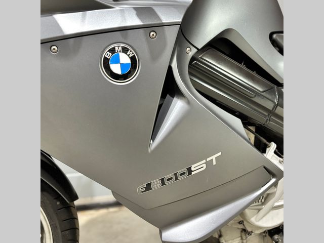 bmw - f-800-st
