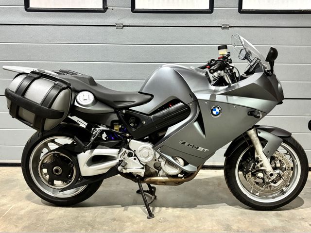 bmw - f-800-st