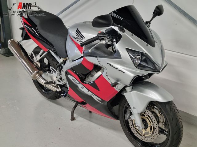 honda - cbr-600-f