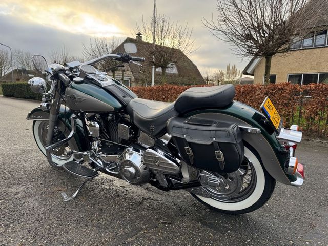 harley-davidson - nostalgia-softail-special-flstn