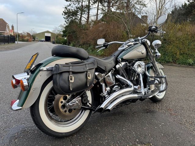 harley-davidson - nostalgia-softail-special-flstn