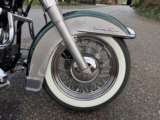 harley-davidson - nostalgia-softail-special-flstn