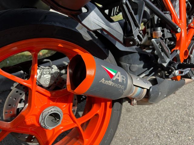 ktm - 1290-super-duke-gt