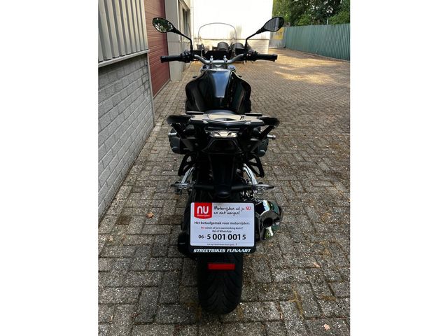 bmw - r-1250-r