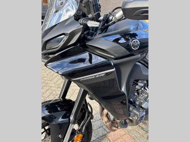 yamaha - tracer-9