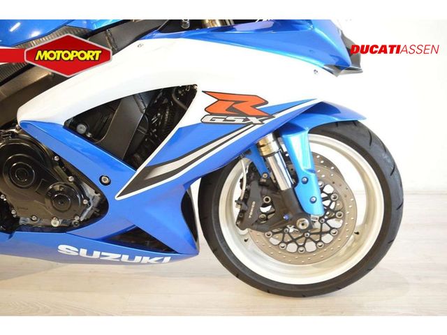 suzuki - gsx-r-600