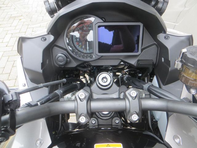 kawasaki - versys-1100-s