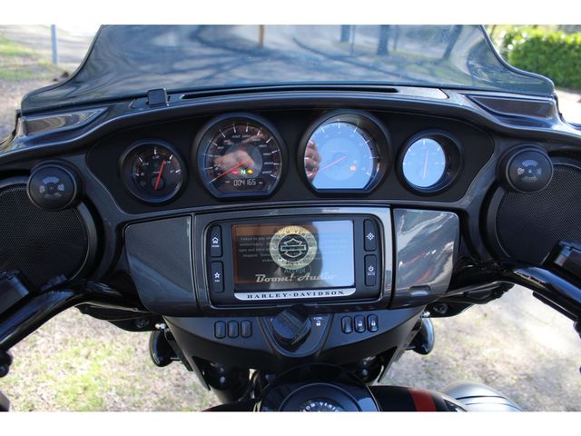 harley-davidson - street-glide-cvo-flhxse