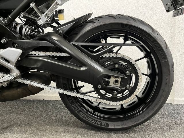 yamaha - xsr-900-abs