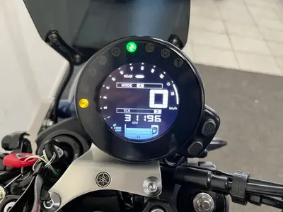 YAMAHA XSR 900 ABS – foto 2
