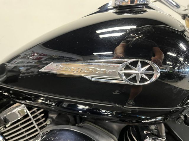 yamaha - xvs-1100-a-dragstar-classic