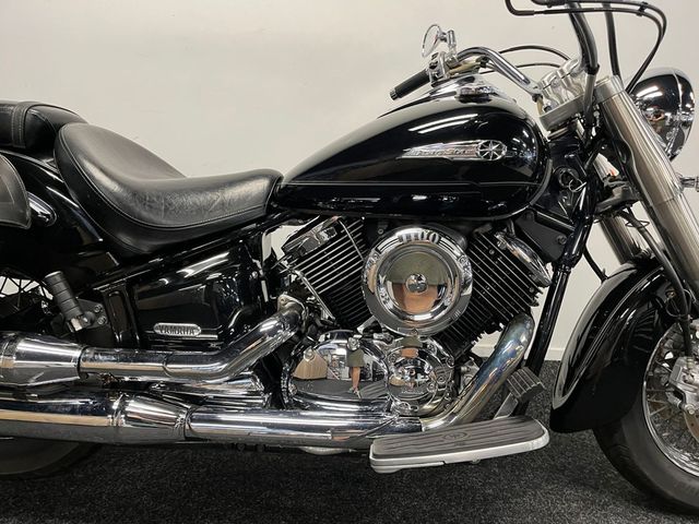 yamaha - xvs-1100-a-dragstar-classic
