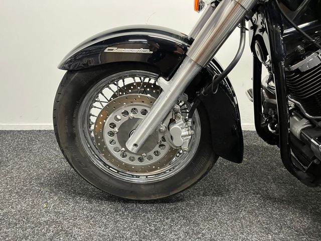 yamaha - xvs-1100-a-dragstar-classic