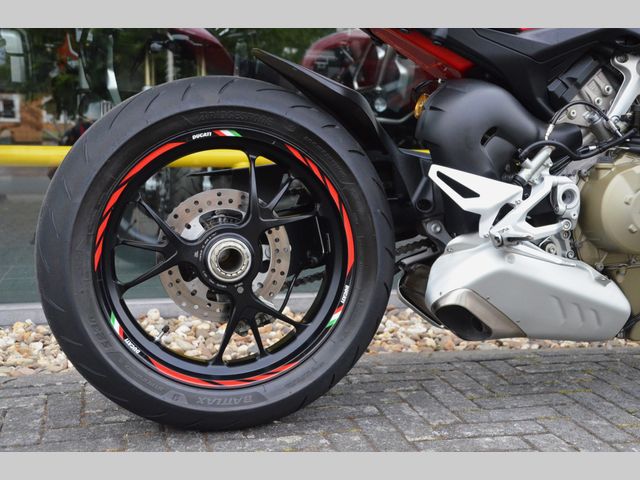 ducati - streetfighter-v4s