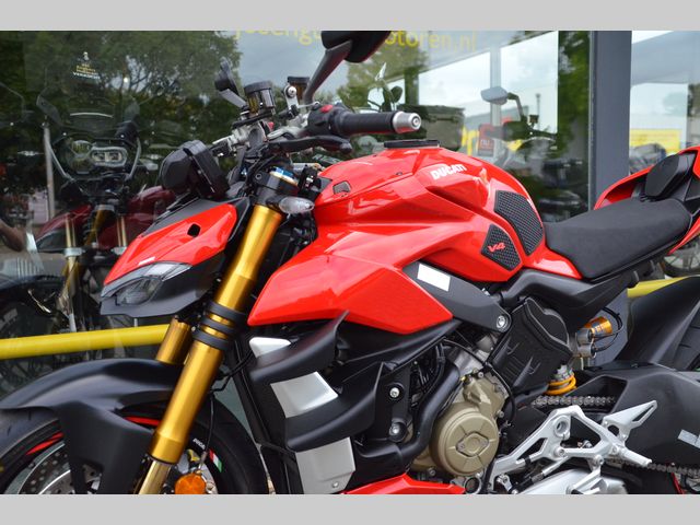 ducati - streetfighter-v4s