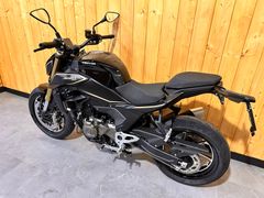 Qjmotor SRK 550 2026 nieuw – foto 5 van 26