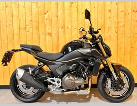 Qjmotor SRK 550 2026 nieuw