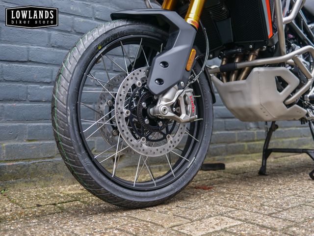 triumph - tiger-900-desert-edition