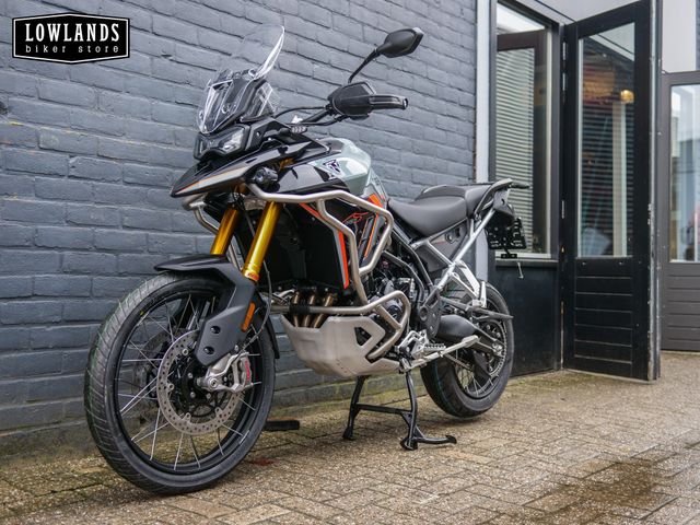 triumph - tiger-900-desert-edition